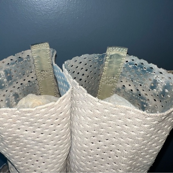 Sorel Major Pull On Distressed Leather Boots - Picture 8 of 13